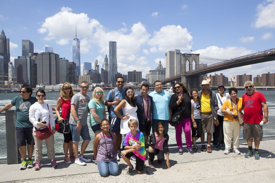 NYC: Brooklyn Bridge and Dumbo District Walking Tour - Meeting Point and Attire