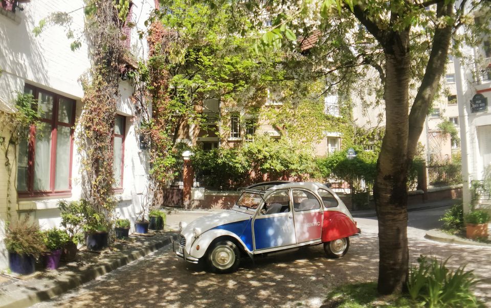 Off-the-Beaten Track in Paris: 2-Hour Vintage 2CV Tour - Major Sights and Landmarks