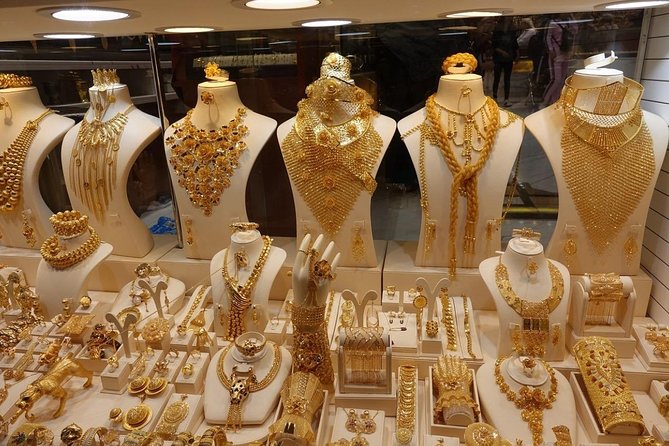 Old Dubai Shopping Tour (Textile, Spice and Gold Souq) - Pickup Details