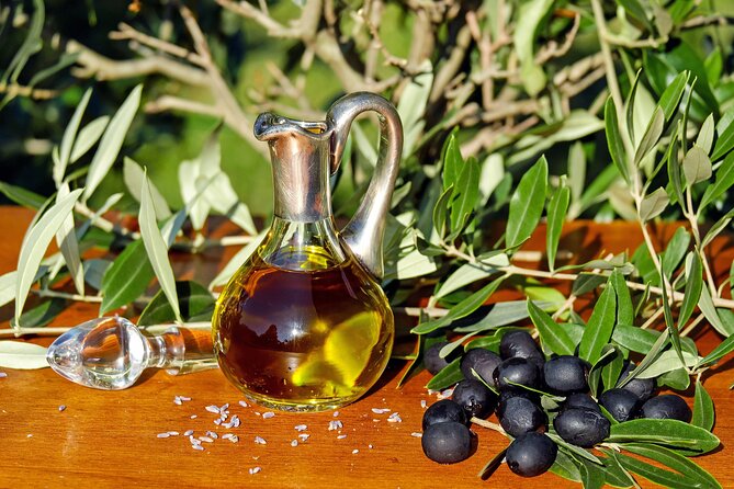 Olive Oil Tasting Breakfast & Tour in Cordoba - Guided Tour and Tastings