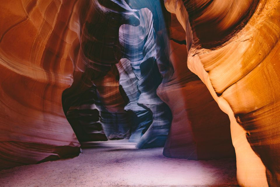 Page: Upper Antelope Canyon Entry Ticket and Guided Tour - Starting Locations and Drop-offs