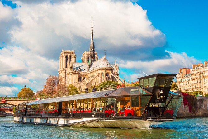 Paris - One Hour Seine River Cruise With Recorded Commentary - Positive Feedback