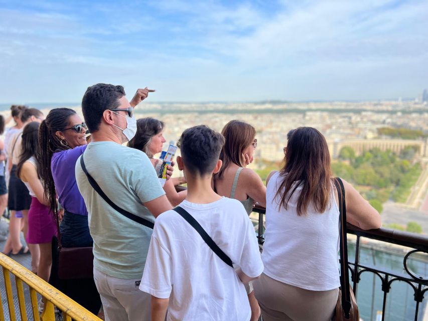 Paris Tour : Half-Day Experience With a Brazilian Tour Guide - Local Perspective From Brazilian Guide