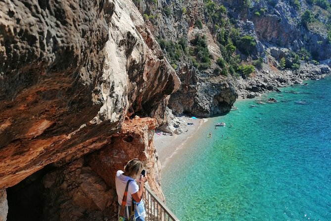 Picnic on Croatian Secret Beach - Snacks and Beverages Included