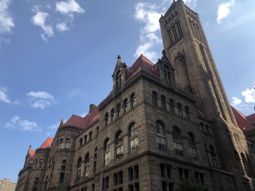 Pittsburgh: Downtown History and Architecture Tour - Meeting Point and Arrival