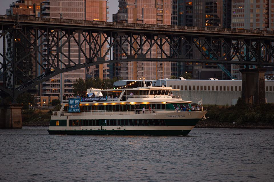 Portland: Willamette River 2.5-hour Dinner Cruise - Customer Reviews