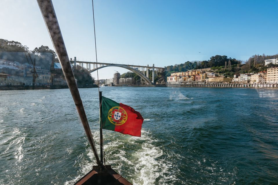 Porto: Bridges Cruise With Optional Wine Cellar Tour - Meeting Point and Safety