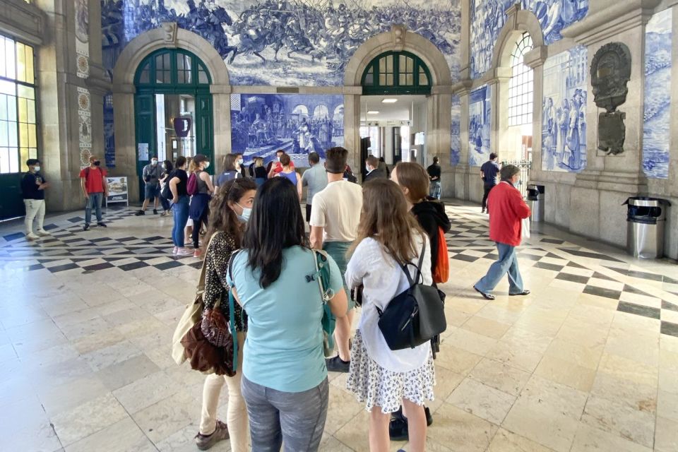 Porto: Historical Center Walking Tour - Participant Information