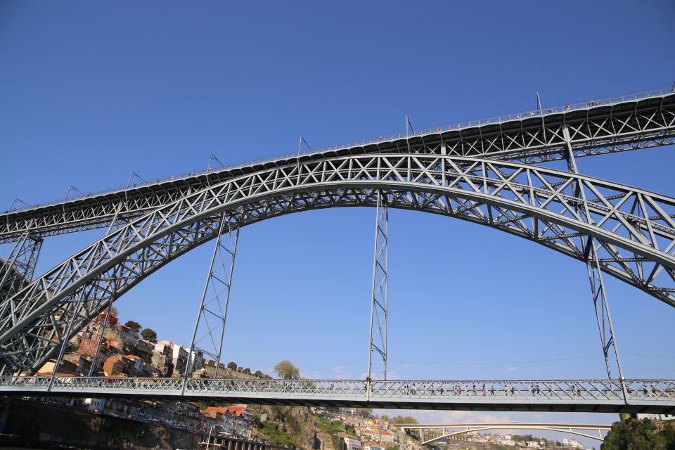 Porto: River Douro Cruise With a Fisherman - Connecting With the Fishermans Passion