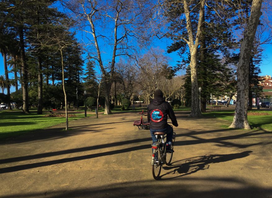 Porto: Riverside Panoramic Bike Tour - Inclusions