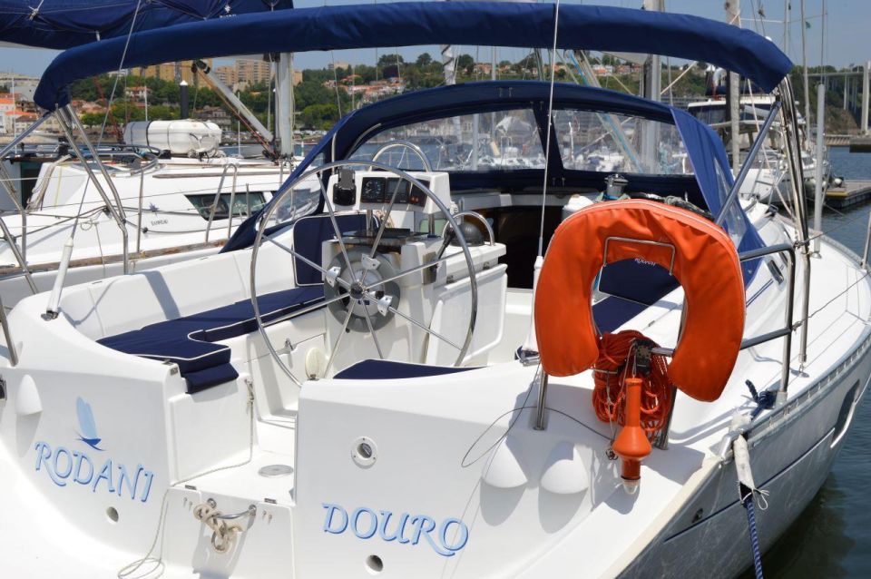 Porto: Sailing Boat Sightseeing Tour on the Douro River - Tour Pricing