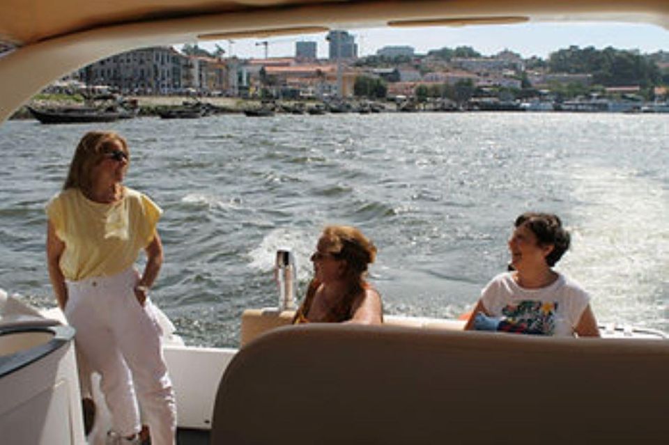 Porto: Scenic Boat Tour and River Exploration - Inclusions