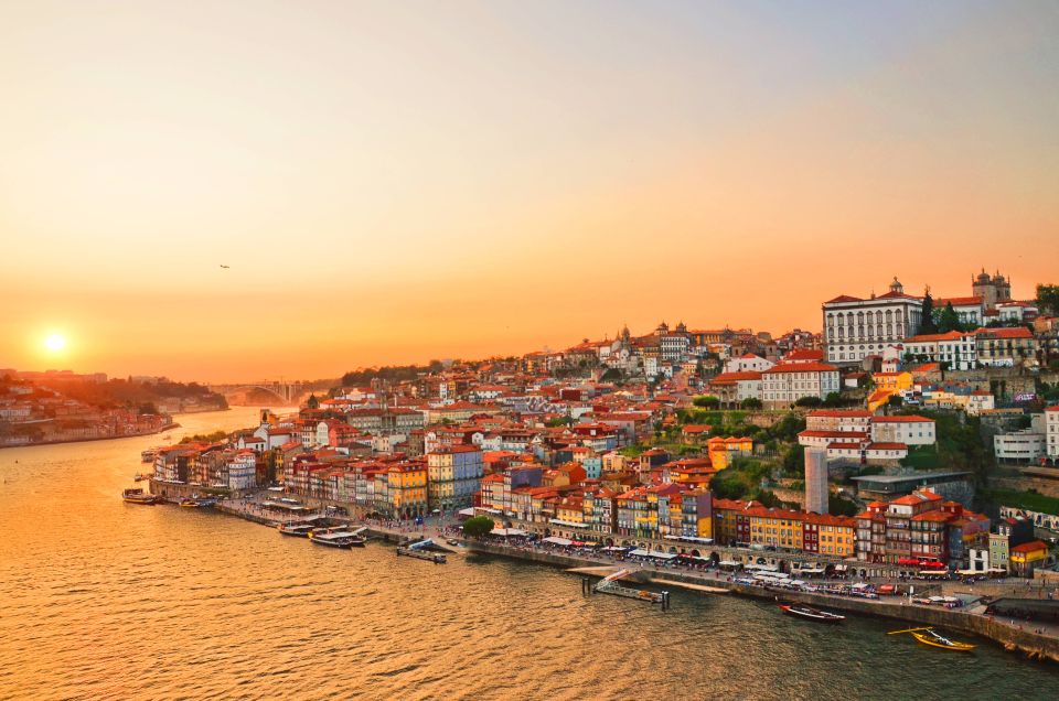 Porto: Tuk Tuk Sunset Tour With Glass of Port Wine - Tour Restrictions