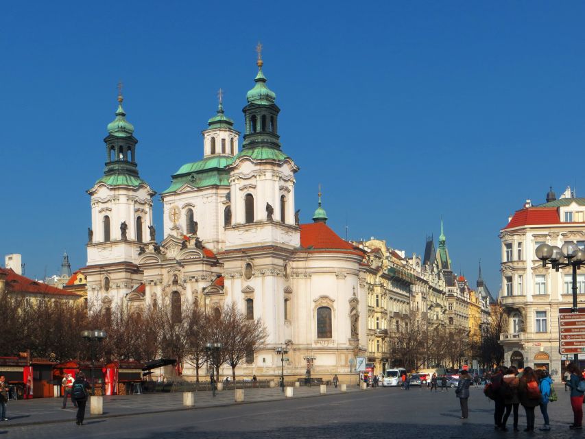 Prague: 2-Hour Old Town and Jewish Ghetto Walking Tour - Customer Experience and Reviews