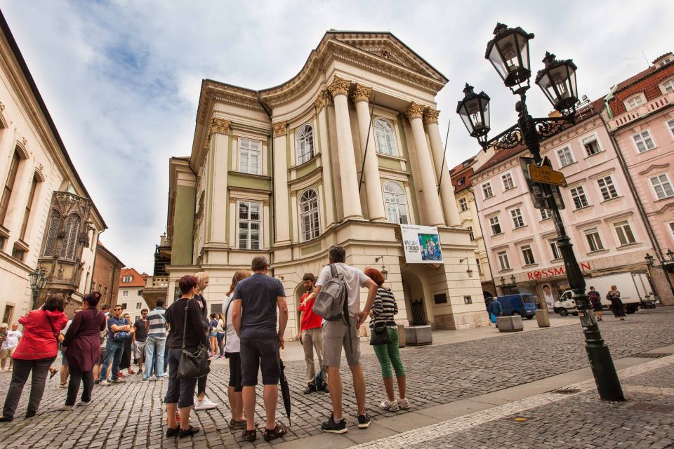 Prague: 6-Hour City Tour Including Cruise and Lunch - Cruise Experience