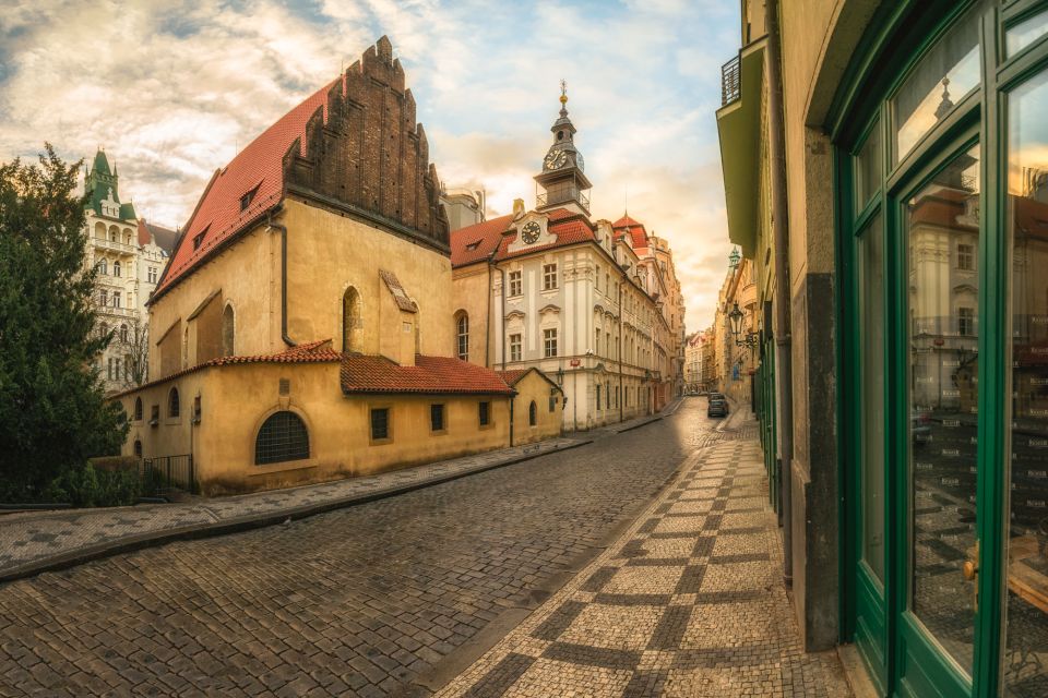 Prague: Old Town and Jewish Quarter 2-Hour Walking Tour - Inclusions