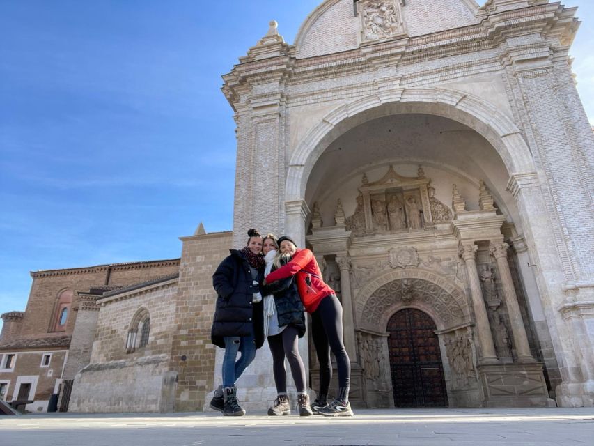 Private Bécquers Route, Trasmoz, Veruelas Monastery +Food - Tarazona