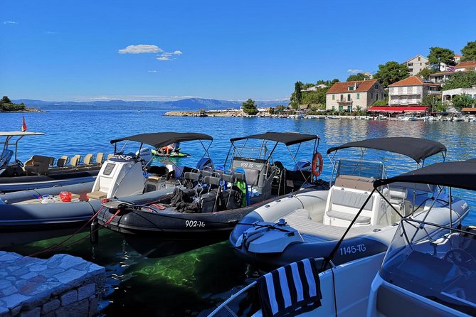 Private Blue Lagoon and 3 Islands Tour From Trogir and Split - Boat Transit