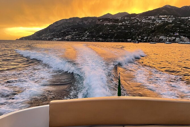 Private Boat Tour at Sunset on the Amalfi Coast - Traveler Reviews