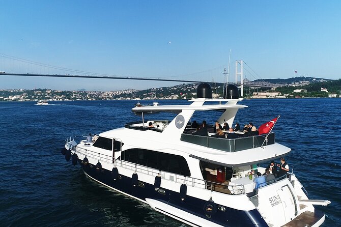 Private Bosphorus Sightseeing Cruise on Luxury Yacht - Galata Tower Appreciation