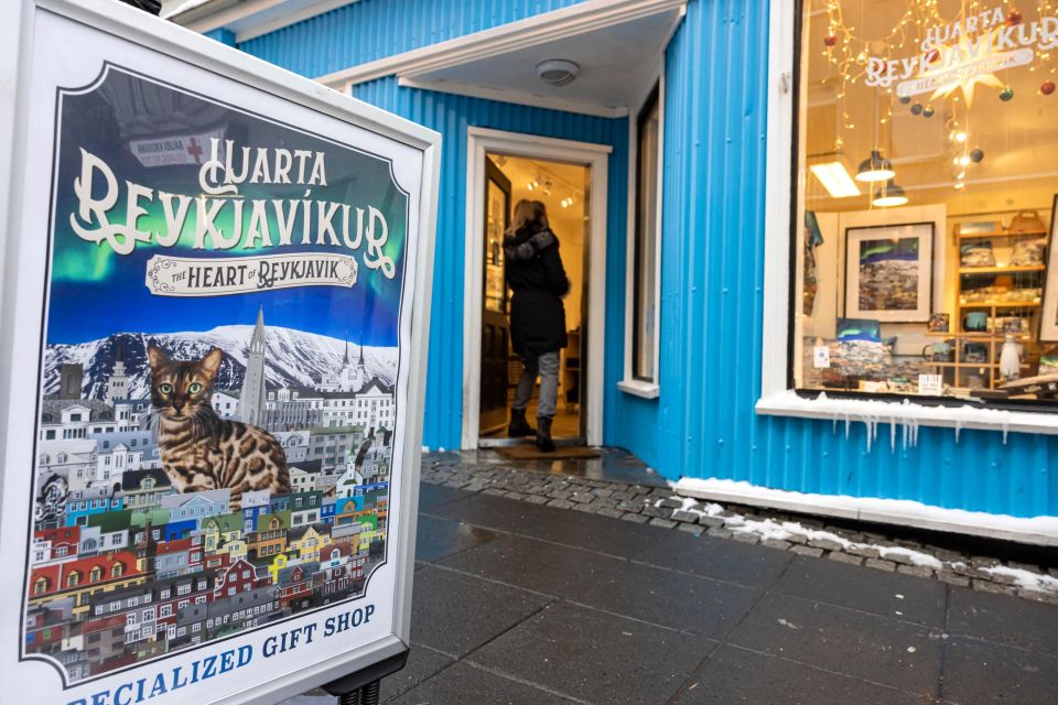 Private Combo Reykjavik Folklore & CatWalk - Discovering Icelandic Cat Folklore