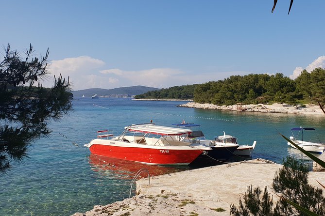 Private Custom Island Hopping Speedboat Tour From Hvar - Confirmation and Accessibility