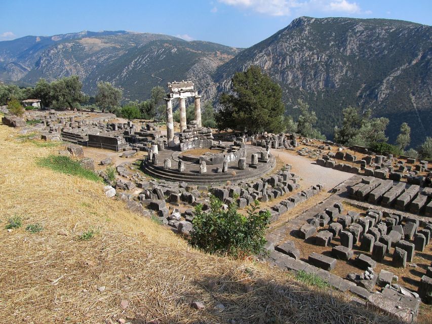 Private Day Tour Delphi and Village of Arachova From Athens - Important Information