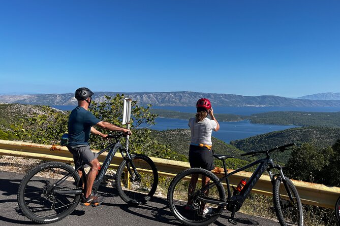 Private Hvar Island E-Bike Tour - E-Bike Features and Accessories