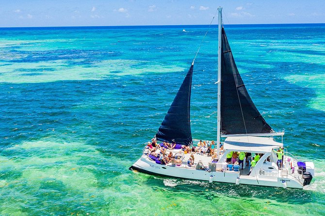 Private Sailing Catamaran - Group Size and Pricing