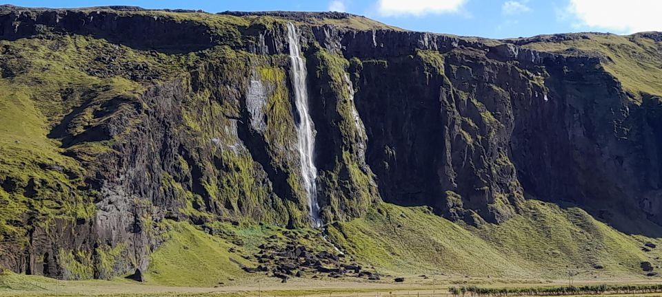 Private South Coast Tour From Reykjavik - Experiencing Seljalandsfoss Waterfall