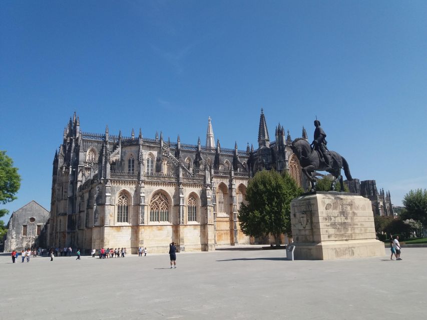 PRIVATE Tour From Lisbon: Fátima, Batalha, Nazaré and Óbidos - Inclusions and Highlights