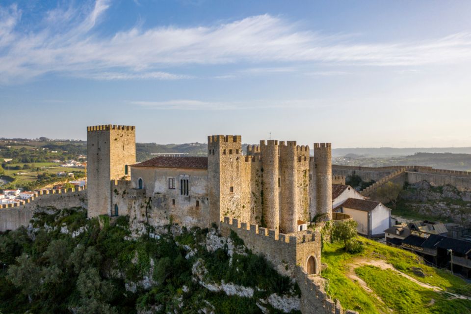 Private Tour in Fatima, Nazare and Obidos From Lisbon - Lunch Options in Batalha