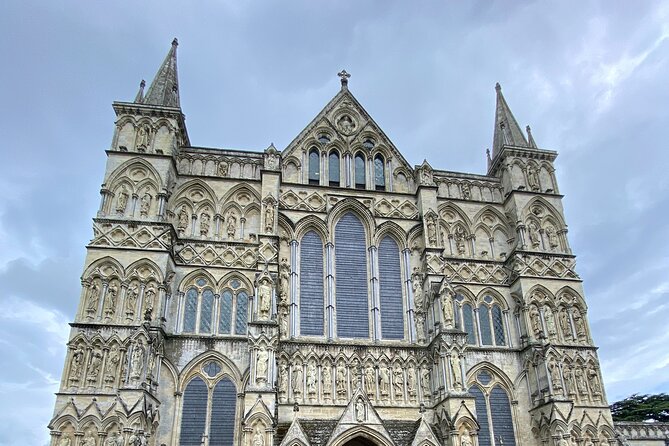 Private Tour of Stonehenge and Salisbury Cathedral - Pickup Details