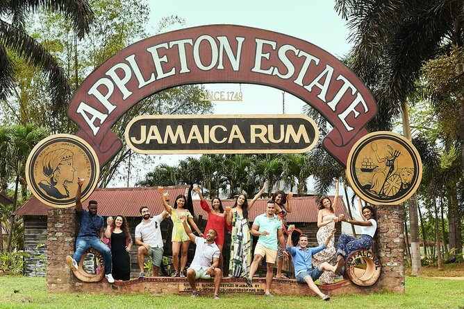 Private Tour to YS Falls, Appleton Rum Tour and Pelican Bar From Montego Bay - Reviews