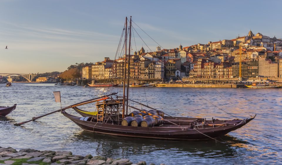 Private Transfer From Santiago De Compostela to Oporto - Pricing and Inclusions