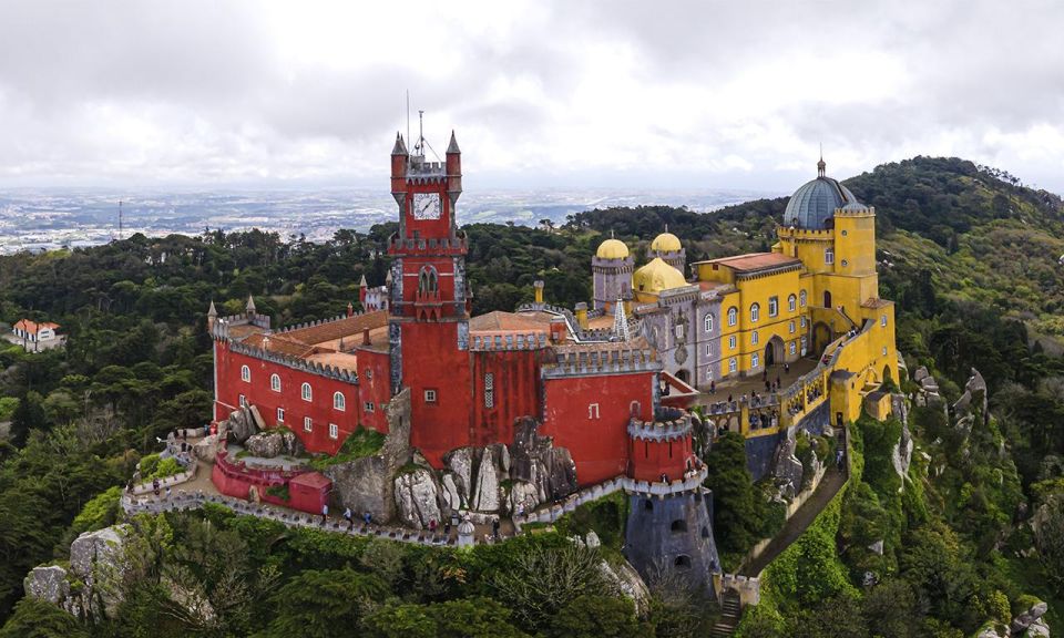 Private Tuk Tuk Tour Around Sintra and Beaches - Quinta Da Regaleira