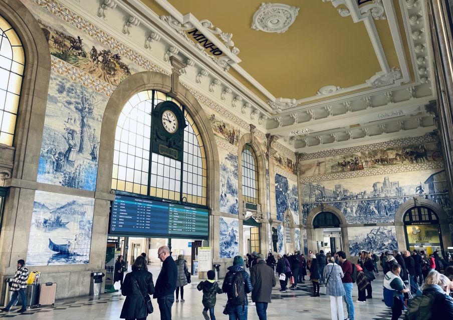 Private Walking Tour in Porto Incl. Livraria Lello Ticket - Inclusions and Exclusions