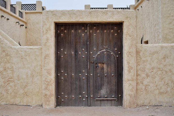 Qatar West Coast Tour, Zekreet, Richard Serra Sculpture, Mushroom Rock Formation - Richard Serra Sculpture