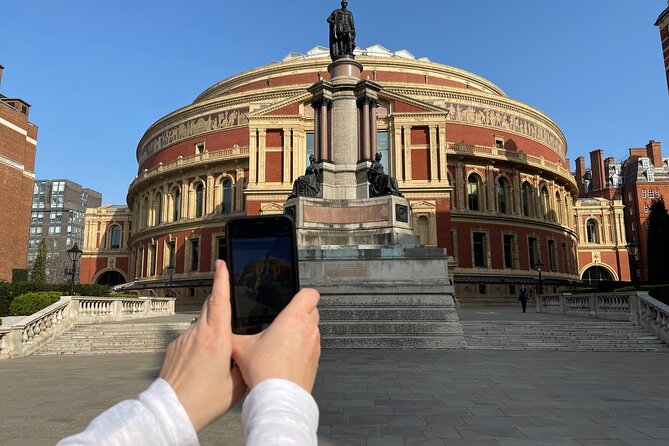 Queen Highlights Walking Tour of London - Booking Information