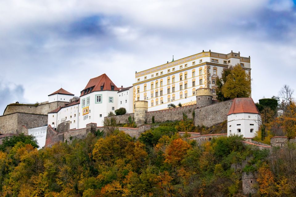 Regensburg: Day Trip to Passau and the Veste Oberhaus - Getting to Passau From Regensburg