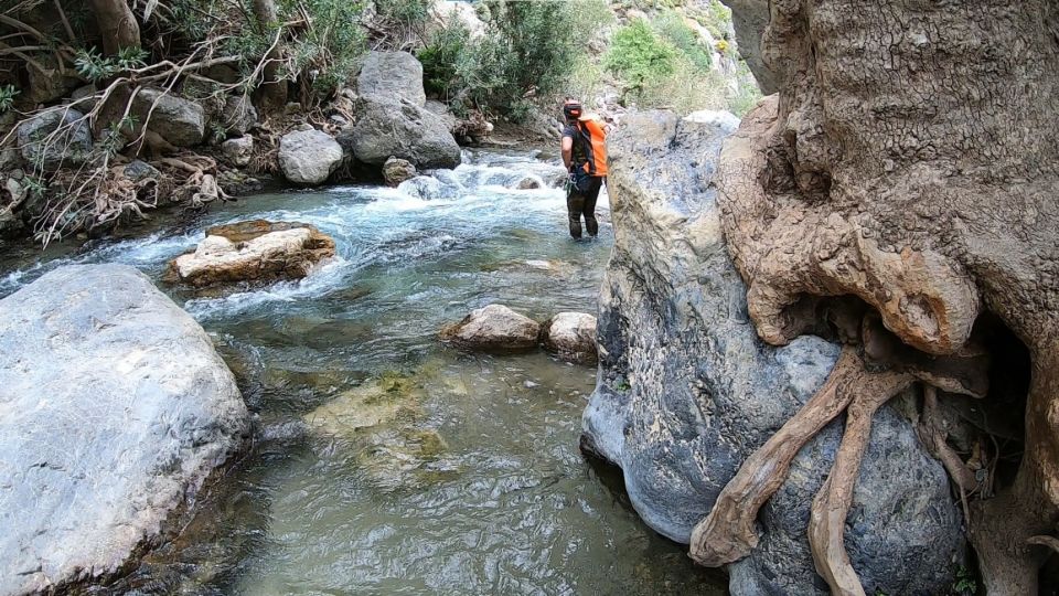 Rethymno: Canyoning Tour in the Kourtaliotiko Gorge - Meeting Point