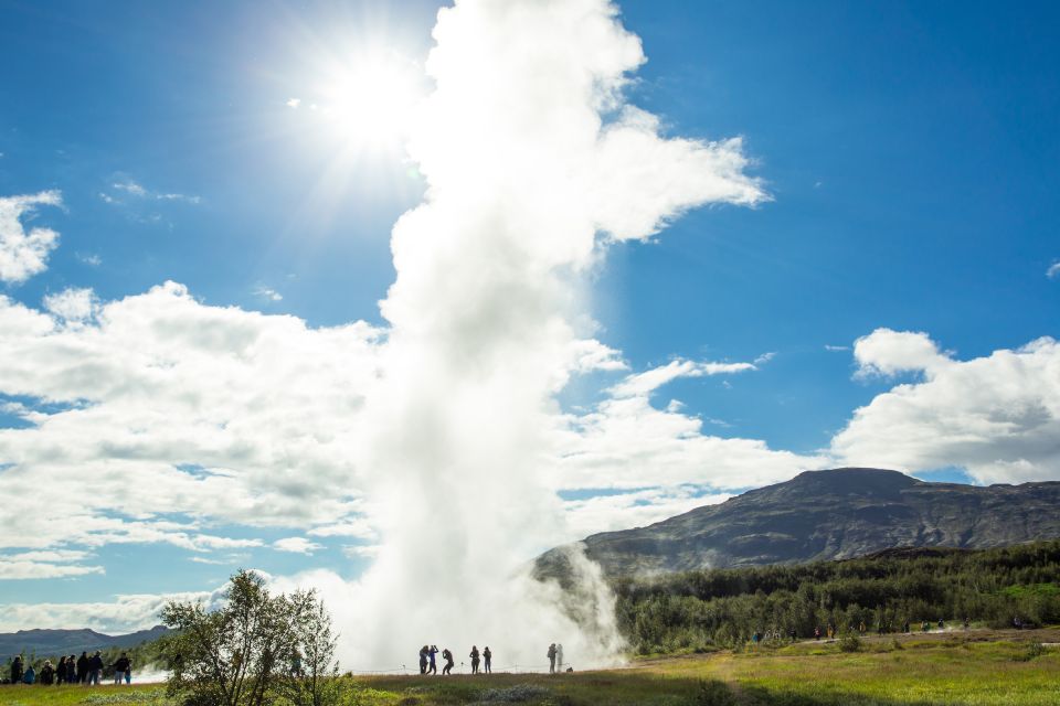 Reykjavik: Golden Circle Bus Tour With Optional Blue Lagoon - Age Suitability and Duration