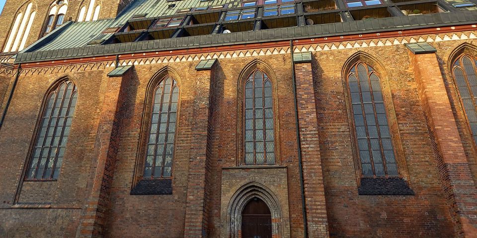 Rostock: Self-Guided Smartphone Exploration Walking Tour - Exploring Rostocks Historic City Center