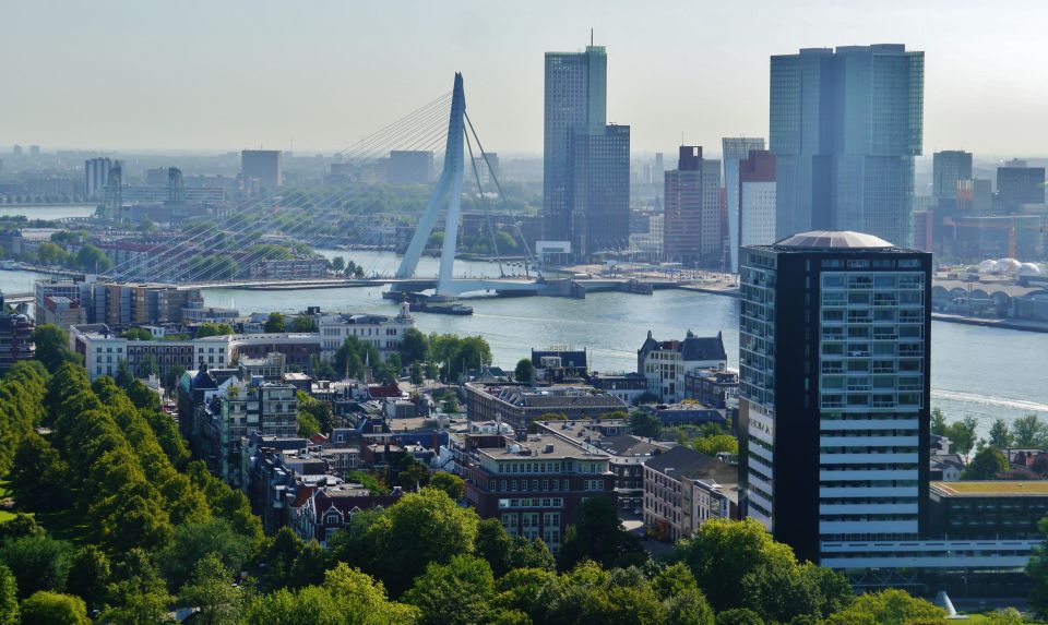 Rotterdam: Private Bike Tour With a Guide - Harbor and Waterfront