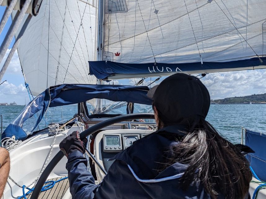 Sailing Initiation - 2 or 4 Hours - Lisbon - Exclusions