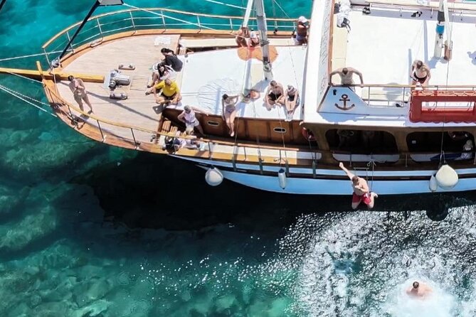 Sailing Trips With Cretan Sailing - Lunch and Refreshments