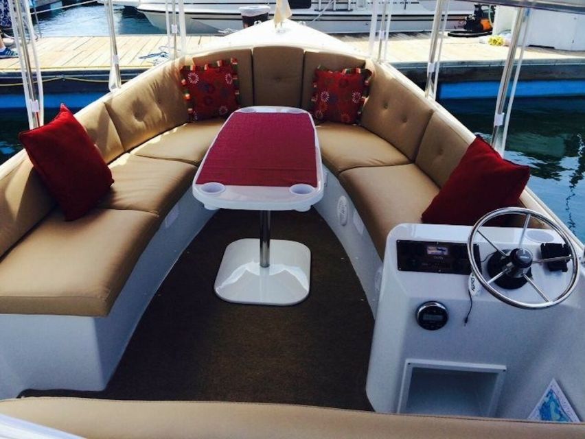 San Diego: Private Sun Cruiser Duffy Boat Rental - Suitable for Groups and Families