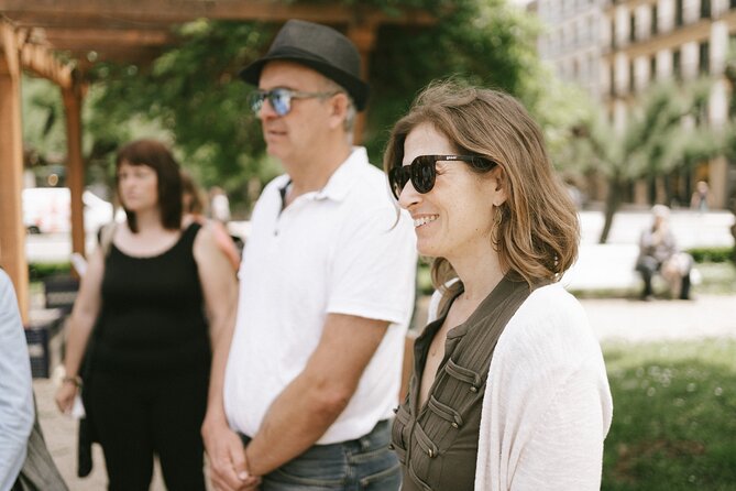 San Sebastian Like A Local: Centro Neighborhood Guided Food Tour - Group Size