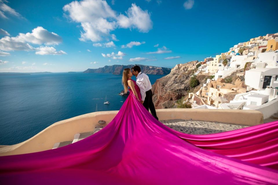 Santorini: Unique Flying Dress Photoshoot Experience - Personalized Photo Assistance