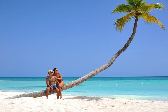 Saona Island Full Day Excursion From Punta Cana - Group Size and Capacity